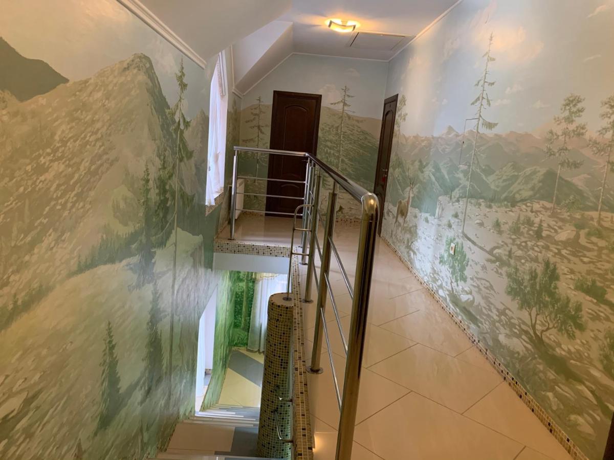 Hotel Kalyna ボロフタ エクステリア 写真
