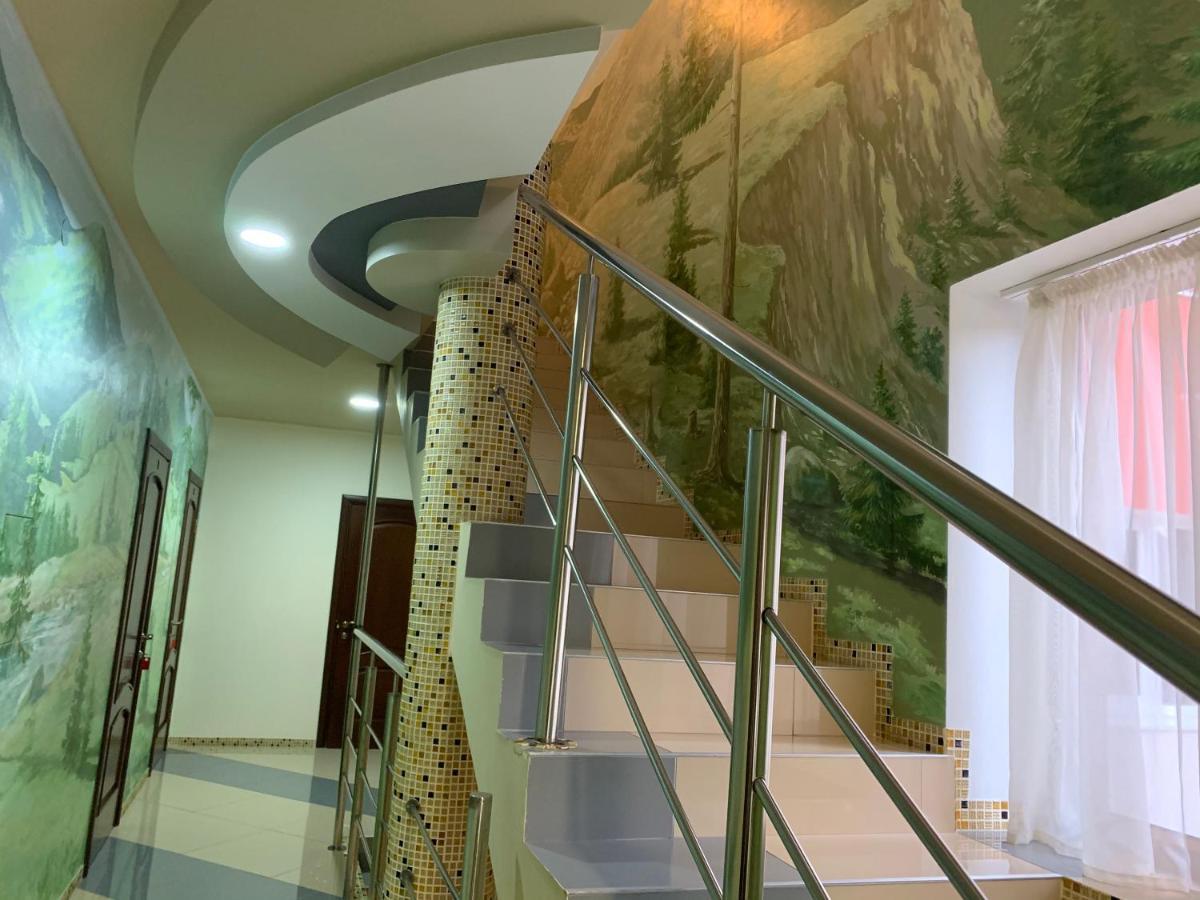 Hotel Kalyna ボロフタ エクステリア 写真