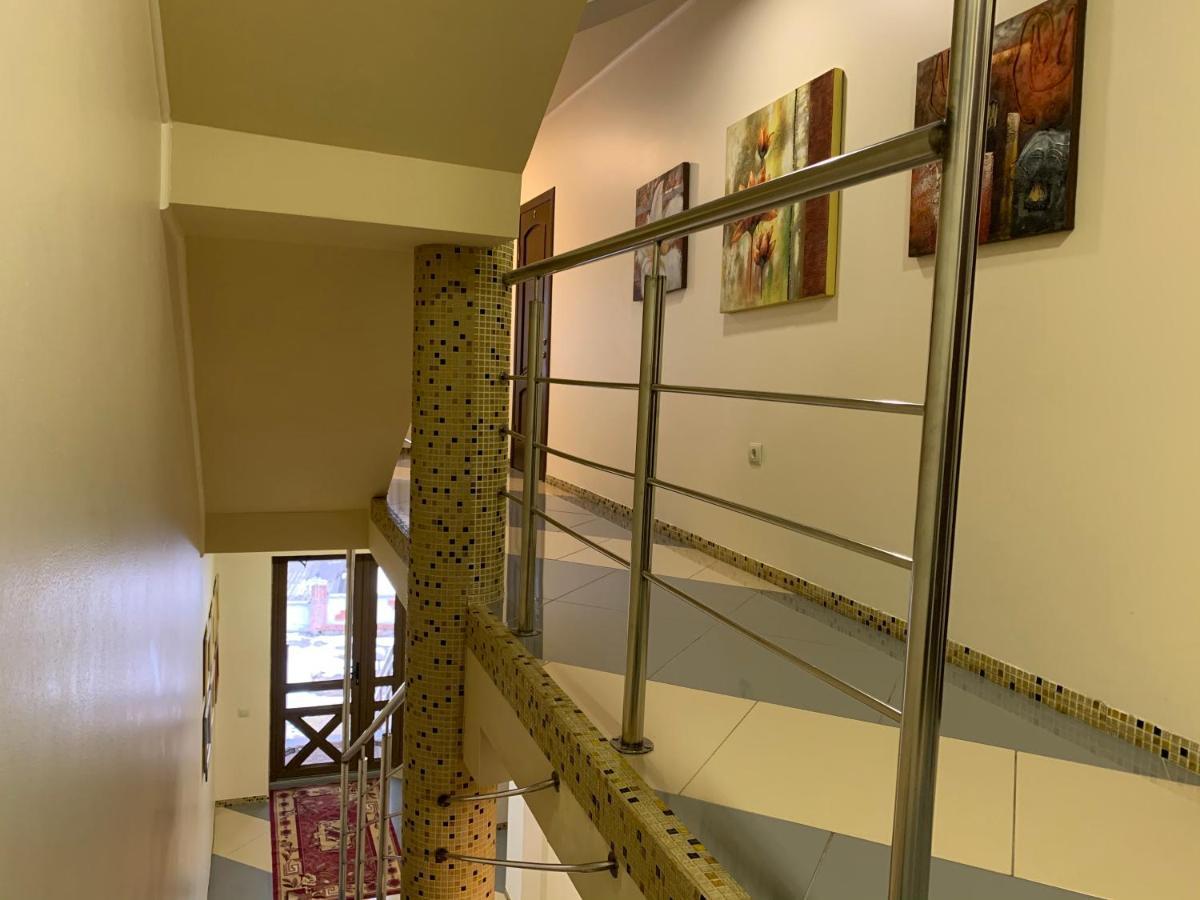 Hotel Kalyna ボロフタ エクステリア 写真